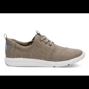 NWT Toms Del Rey sneaker